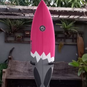 Prancha de Surf Doctor Surf modelo Pro Surf 5'10" rosa e cinza deck