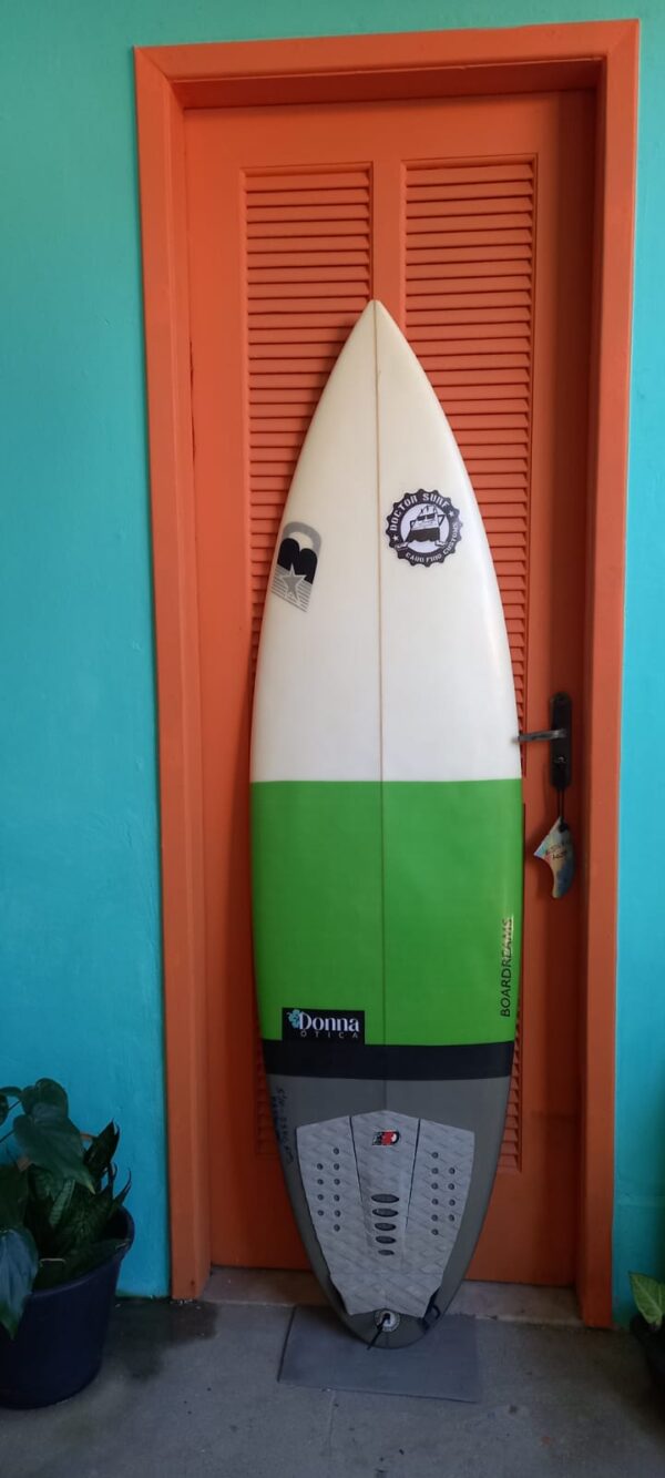 Prancha Surf Boardreams 5'10" Seminova com Deck