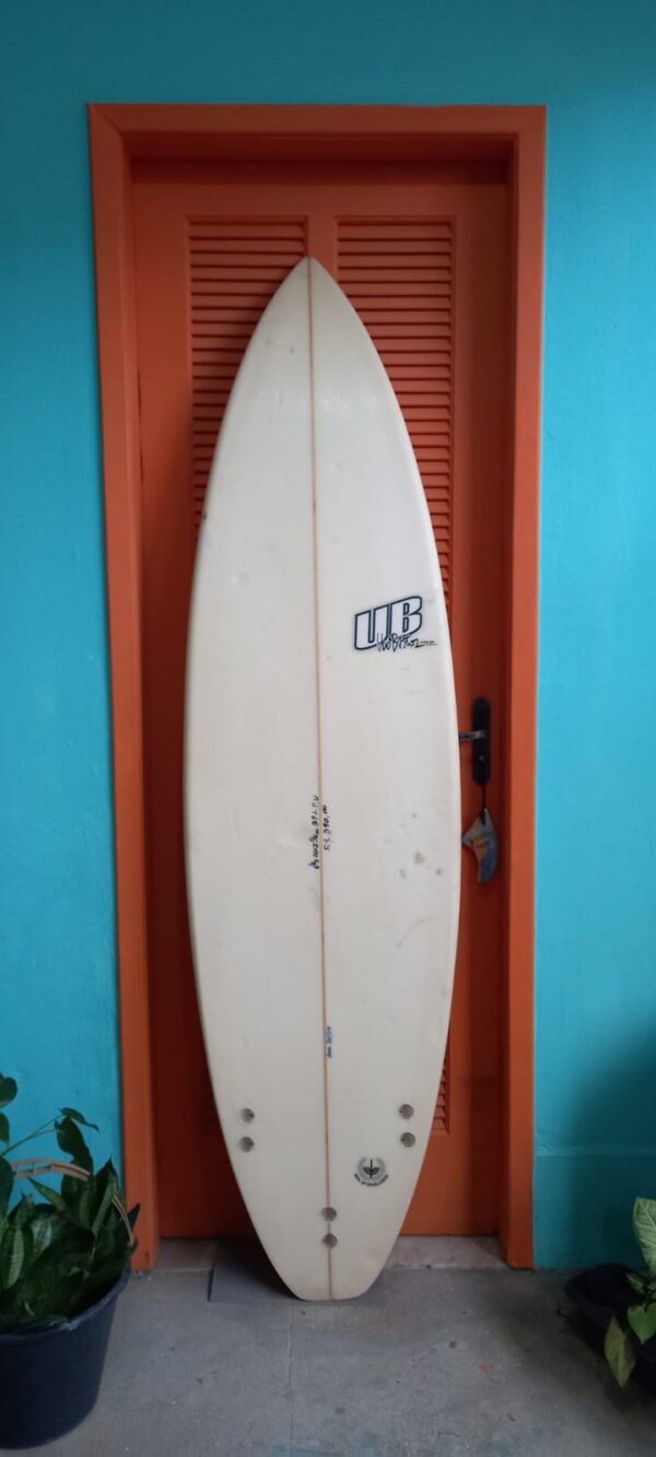 Prancha Surf UB 6'6" Seminova com Deck
