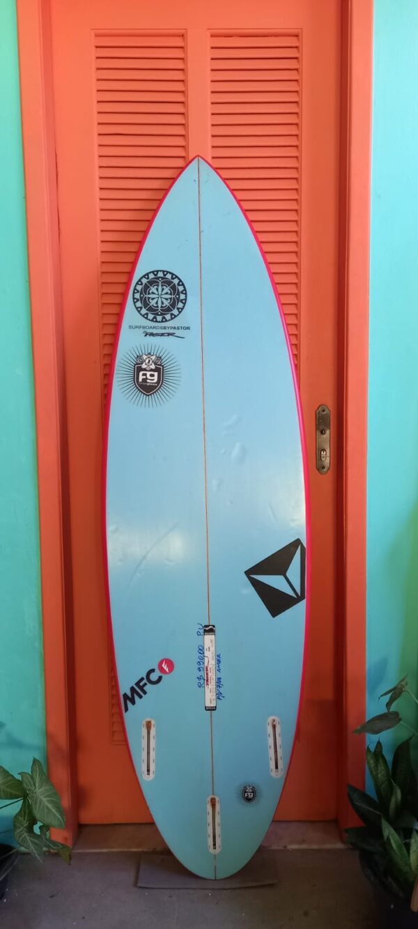 Prancha Surf Pastor 5'8" Seminova com Deck