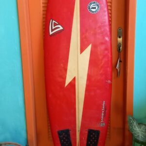 Prancha Surf LS 5'7" Leandro Santos Seminova com Quilhas e Deck