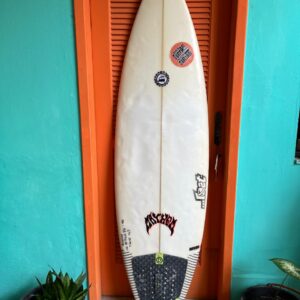 Prancha Surf 5'11" Lost Driver 2.2 Seminova com Deck