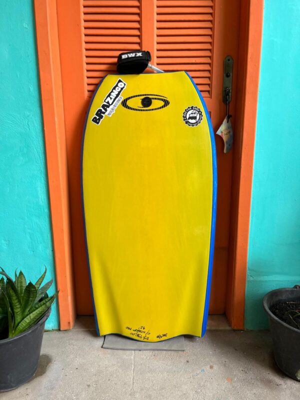 Prancha Bodyboard 42" Extreme Seminova com Leash