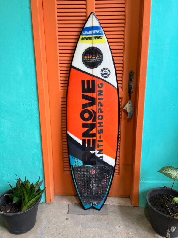 Prancha Surf 5'10" Renove Seminova com Deck