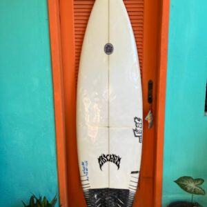 Prancha Surf 5'11" Lost Seminova com Deck