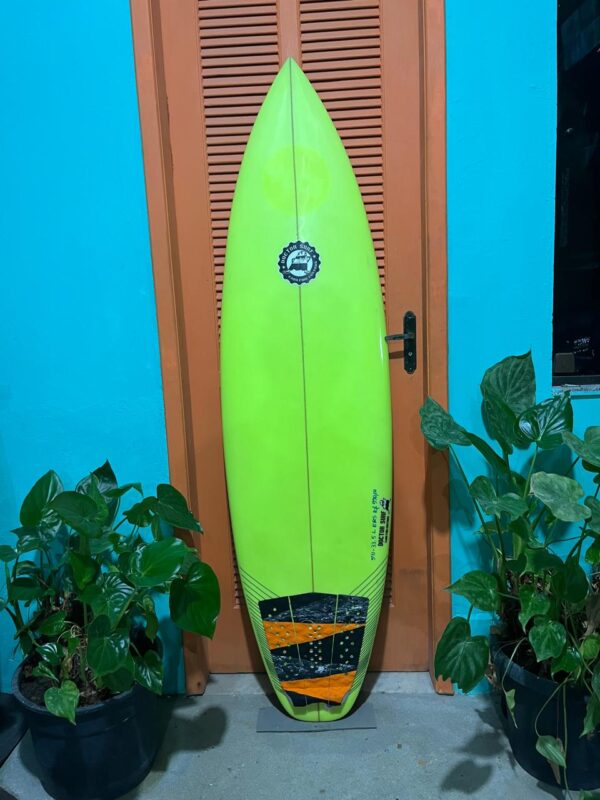 Prancha Surf 5'11" Doctor Surf Seminova