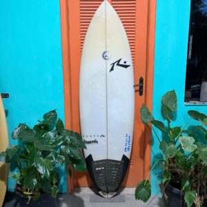 Prancha Surf Rusty 5'10" Seminova com Deck 
