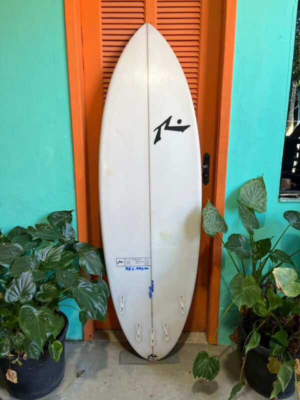 Prancha Surf Rusty 5'10" Seminova com Deck