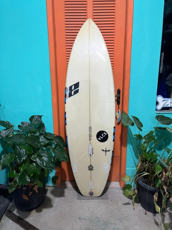 Prancha Surf EdGo 6'0" Seminova com Deck