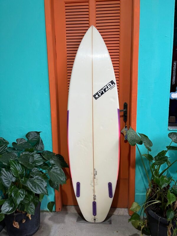 Prancha Surf Pyzel 6'0" Seminova com Deck