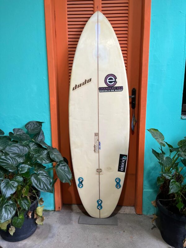 Prancha Surf Dado 5'8" Seminova com Deck