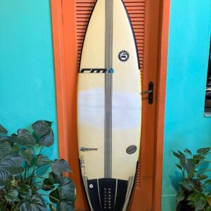 Prancha Surf RM 5''11" Seminova com Deck