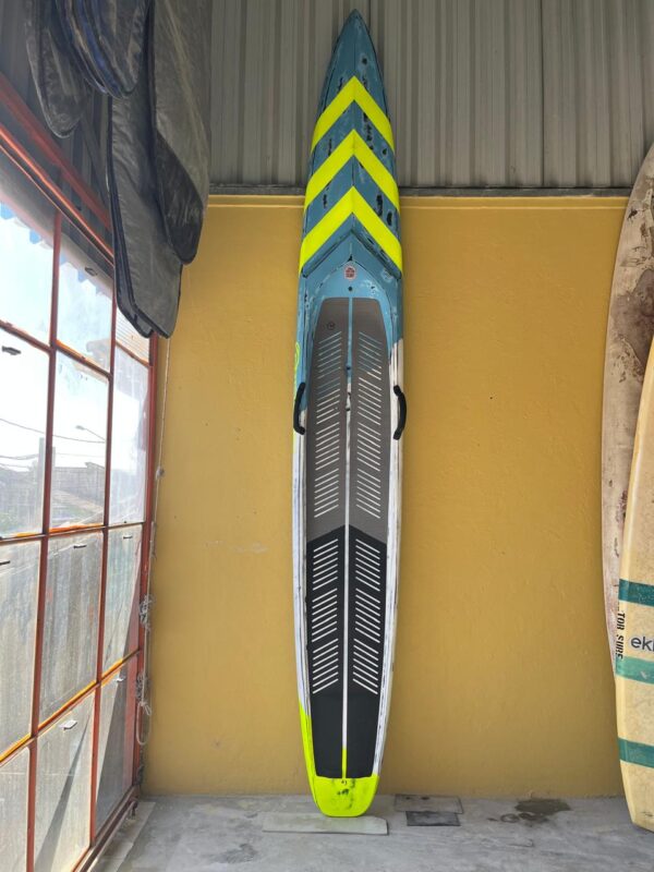 Prancha SUP Race 14" Viper Carbono Seminova com Capa e Quilha de Fibra