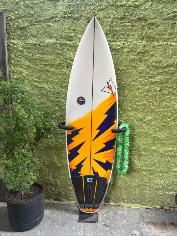 Prancha Surf Voltz 5'9" com Deck