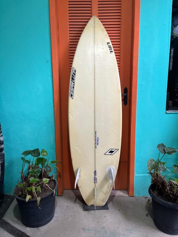 Prancha Surf 5'11" Cesar Luna Seminova com Deck e Quilhas