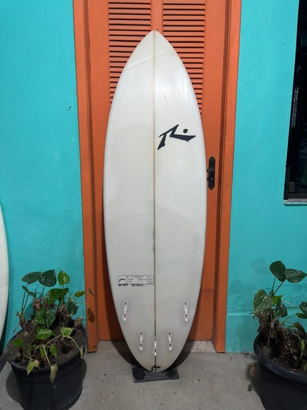 Prancha Surf Rusty 5'10" Seminova com Deck