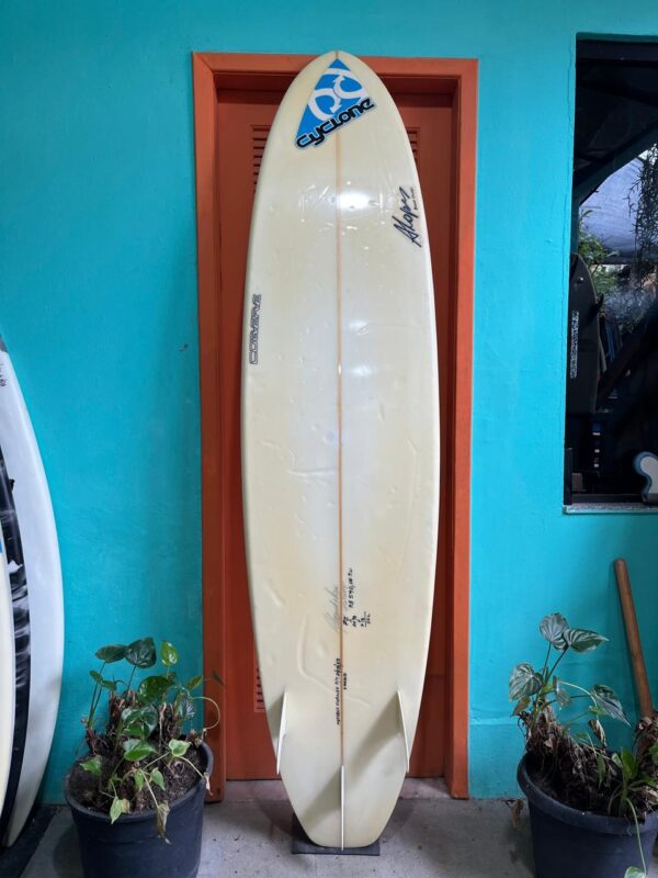 Prancha Surf Cyclone 7'2" Seminova com Quilhas