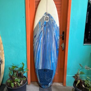 Prancha Surf 5'10" Highskill Seminova com Quilhas e Deck