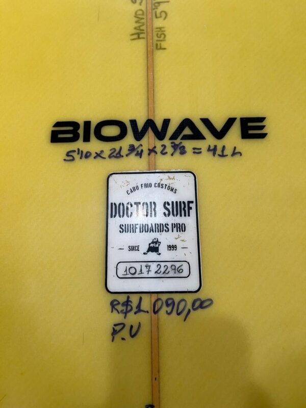 Prancha Surf 5'10" Bio Wave Seminova com Quilhas