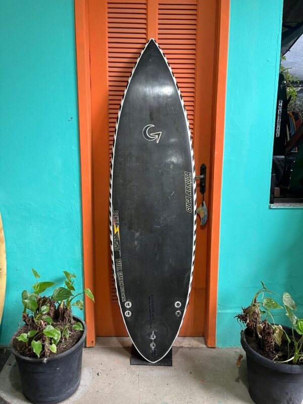 Prancha Surf 6'0" Guga Arruda Seminova Full Carbon com Deck