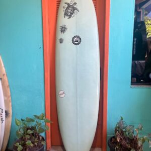 Prancha Surf 6'10" Funboard Seminova com Leash