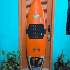 Prancha Surf Lost 5'11" Seminova com Deck