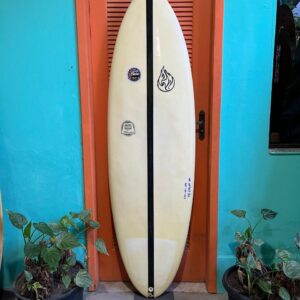 Prancha Surf 5'10" Marcos Santana Seminova com Quilhas