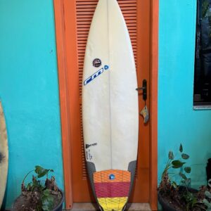 Prancha Surf 6'1" RM Seminova com Deck