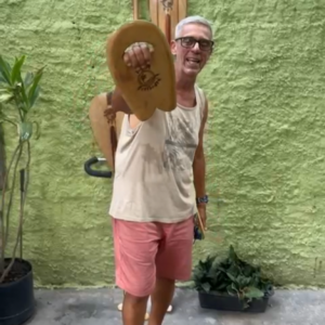 Prancha Handplane Madeira Nobre Nova