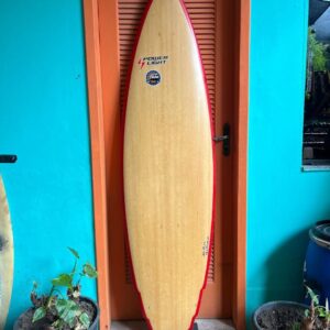Prancha Surf Power Light 6'2" Seminova com Quilhas de Fibra