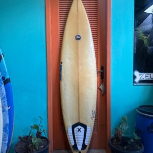Prancha Surf RM 6'8" Seminova com Deck