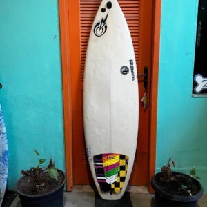 Prancha Surf 5'9" Ronaldo Barreto Seminova com Deck, Quilhas e Suporte Go-pro
