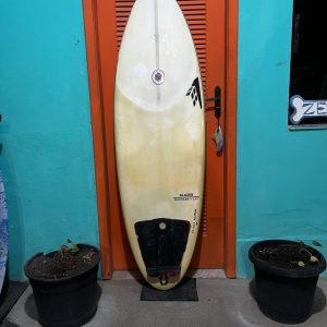 Prancha Surf Firewire 5'7" Seminova com Deck