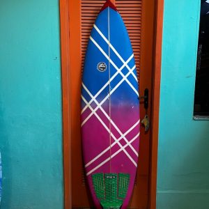Prancha Surf 6'0" Barrel Seminova com Deck