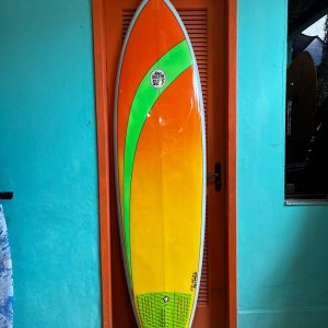 Prancha Surf Big Board 6'10" Seminova com Deck