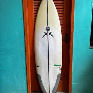 Prancha Surf RM 5'9" Seminova com Reforço de Carbono
