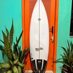 Prancha Surf Simon 5'9" Seminova com Deck