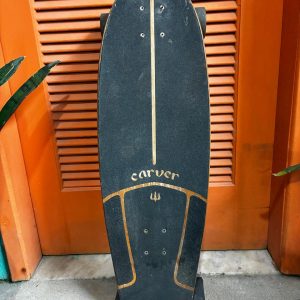 Skate Carverboard Importado Seminovo c/ joelheira e cotoveleira