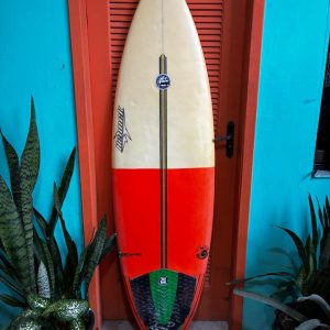 Prancha Surf 5'10'' Seminova c/ Deck