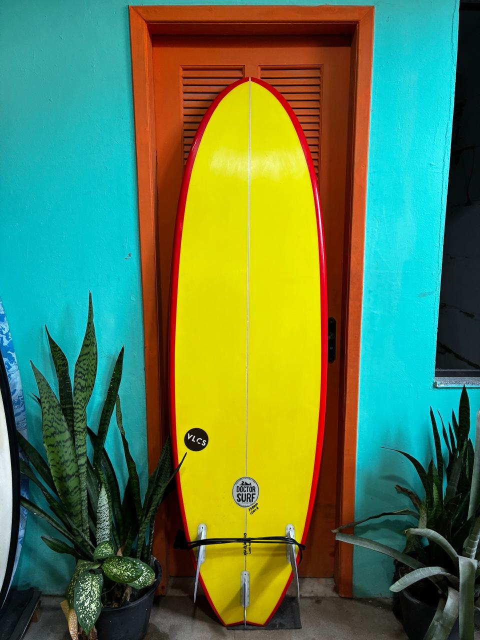 Prancha Surf 6'7'' Funboard c/ Quilha e Strep Seminova - Imagem 2